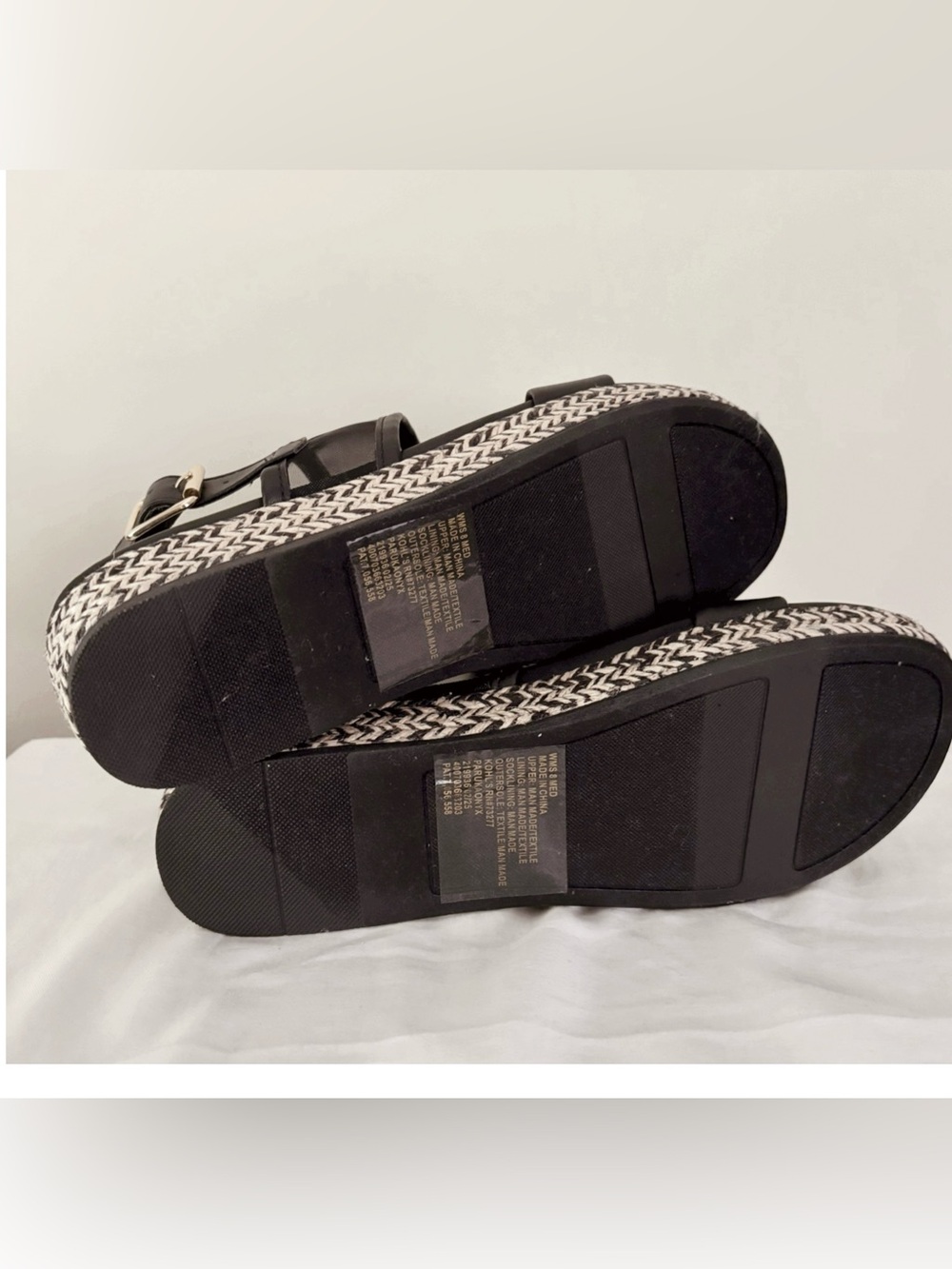 LC Lauren Conrad Black Platform Sandals with Braided Trim - Picture 12 of 14